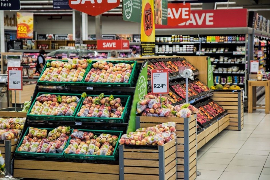 RBL Shoprite credit card — lifestyle photo